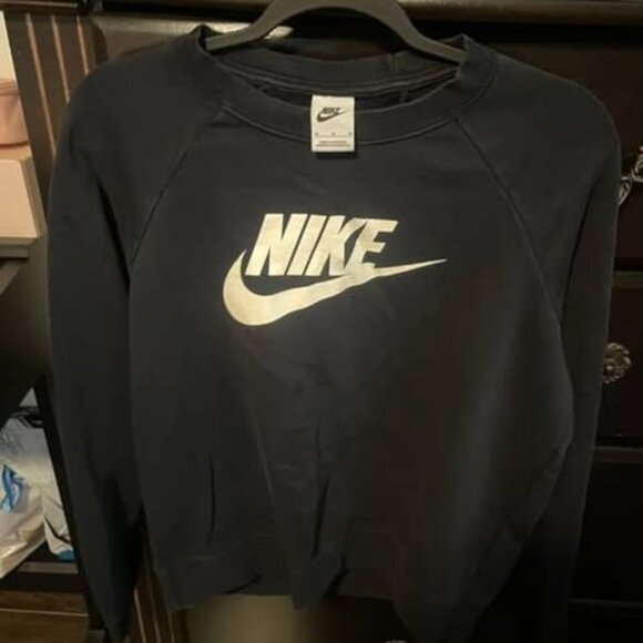 Nike Sweaters - crewneck